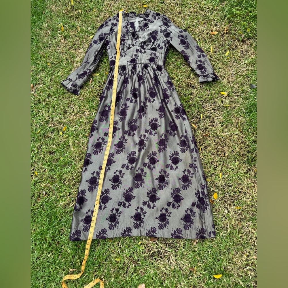 70s Vintage Victorian Revival Silver Floral Maxi Dress Sz Sm - Picture 8 of 9